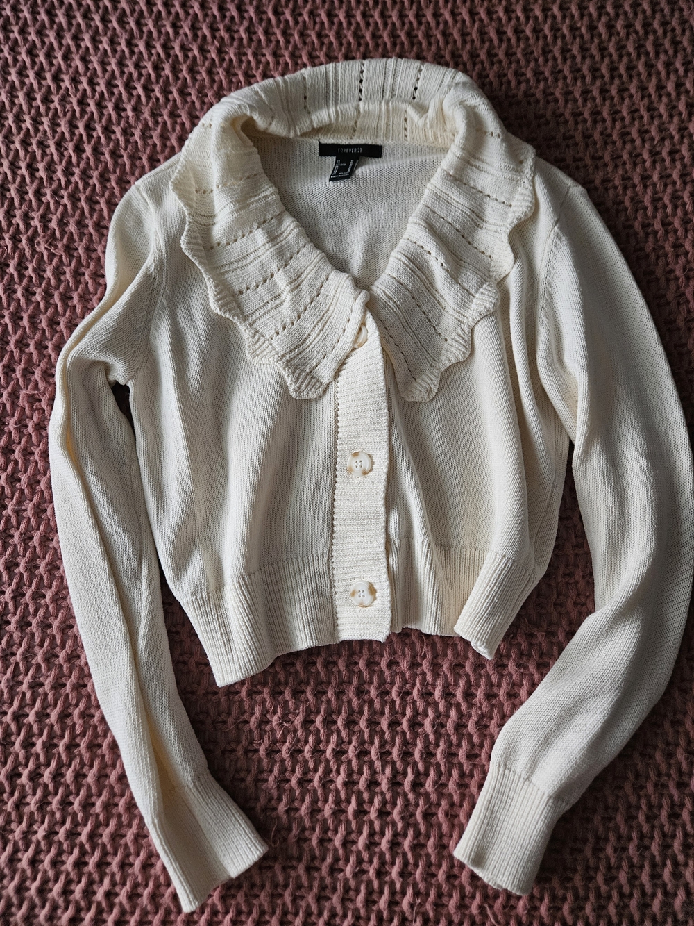NWOT Forever 21 cream cardigan with ruffle Peter Pan collar and buttons, size M